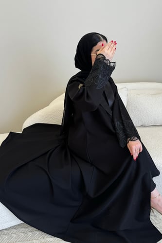 عباية سوداء رسمية شك