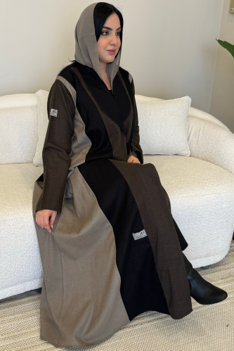 عباية شتوية قلاب بتدخيلات ملونه من قماش الجوخ النا...