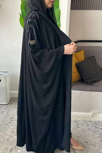 عباية بشت شك