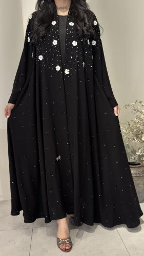 عباية كلوش مزينة باللولو والكرستال فخمه