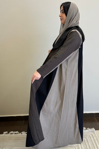 عباية شتوية قلاب بتدخيلات ملونه من قماش الجوخ النا...