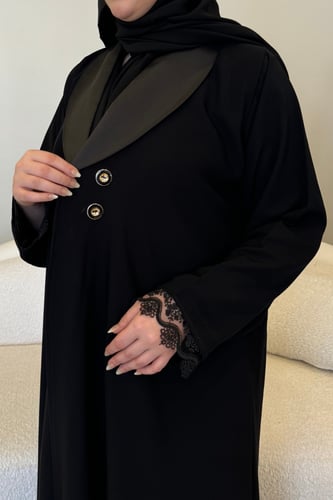 عباية رسمية بأكمام دانتيل
