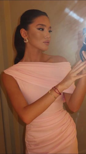 Pink dress