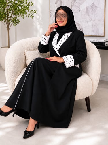 بلايزر البولكا الملكي الابيض