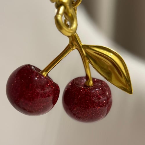 سلسلة مفاتيح الكرز