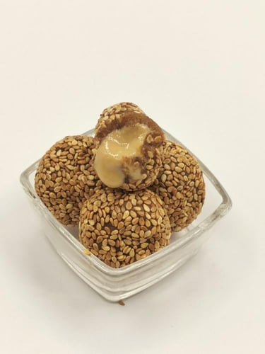 تمرية بالسمسم