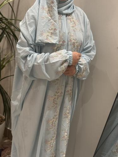 شرشف مطرز سماوي