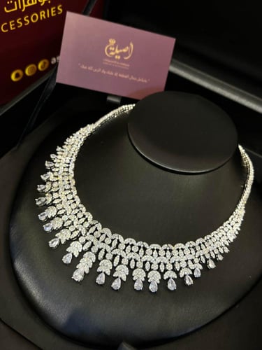 طقم زيركون ابيض