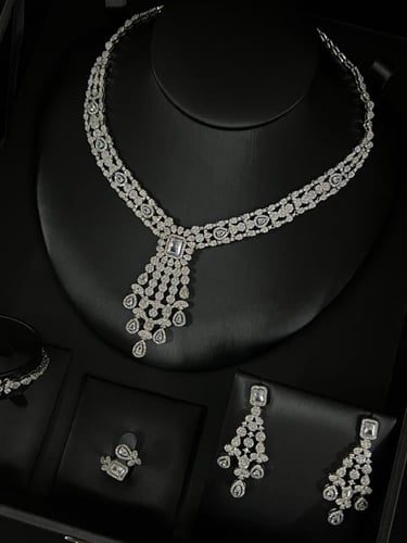 طقم زيركون لمعة ألماس