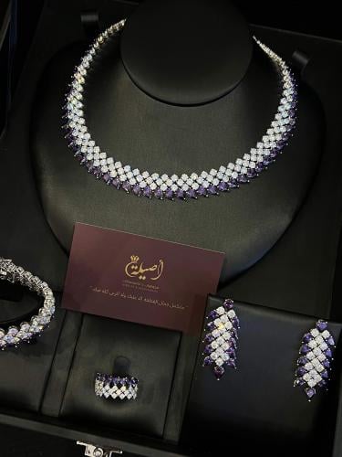 طقم لمعة ألماس بنفسجي