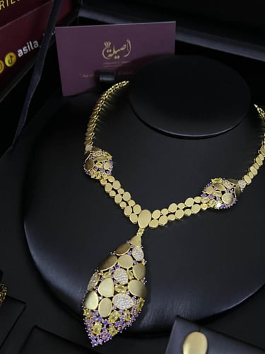 طقم بديل ذهب مع بنفسجي