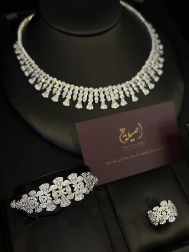 طقم زيركون ابيض