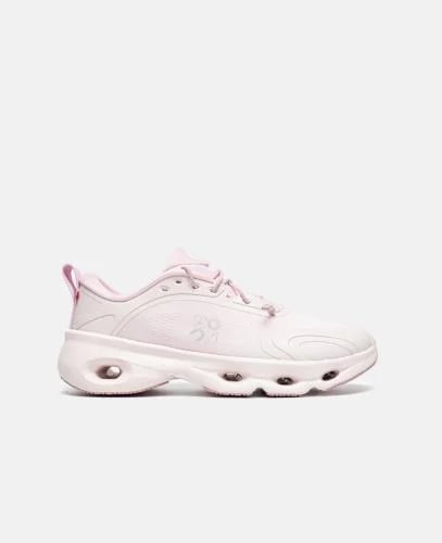 On Running Cloudsolo x Loewe pink