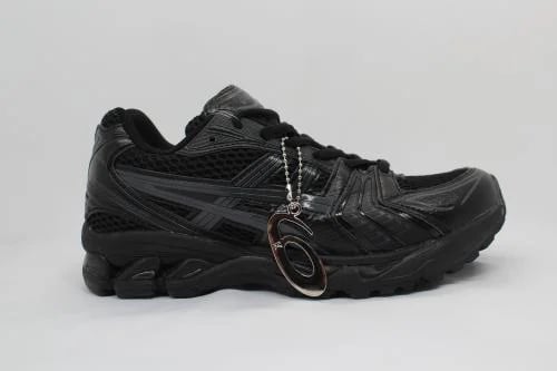 Asics GEL-KAYANO 14 shoes