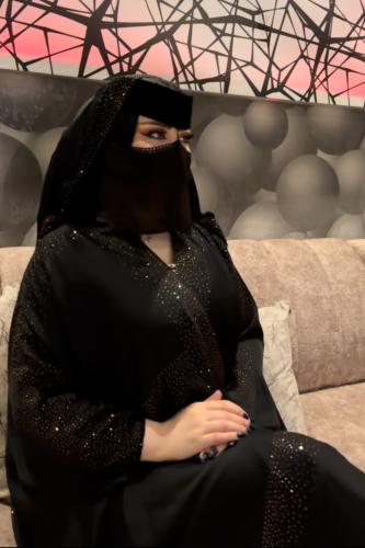 عبايه كرستال ذهبي