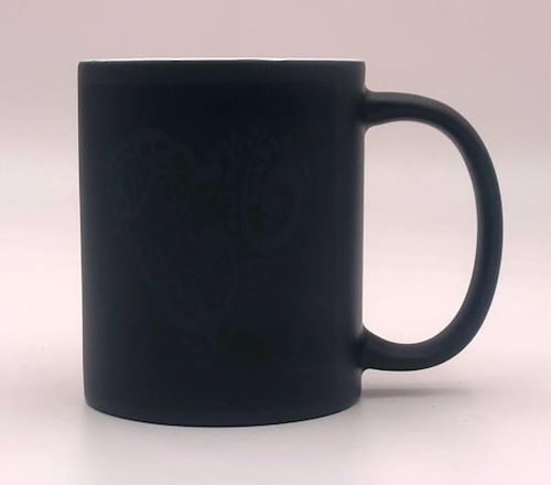 كوب قهوتي التفاعلي المتأثر بالحرارة