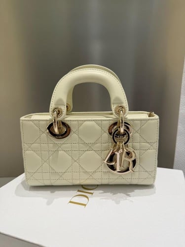 دي جوي ميني (ميرور)