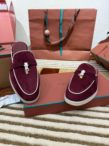 شوز لوربيانا