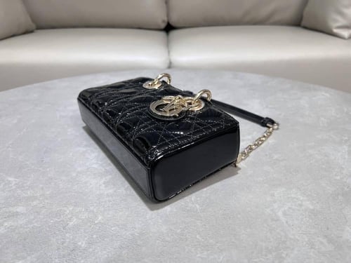 ديور شايني دي جوي