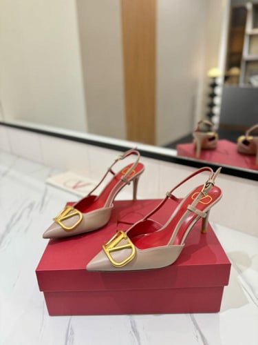 كعب فالنتينو بيج