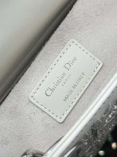 ديور دي جوي سمول (ميرور)