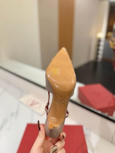 كعب فالنتينو بيج