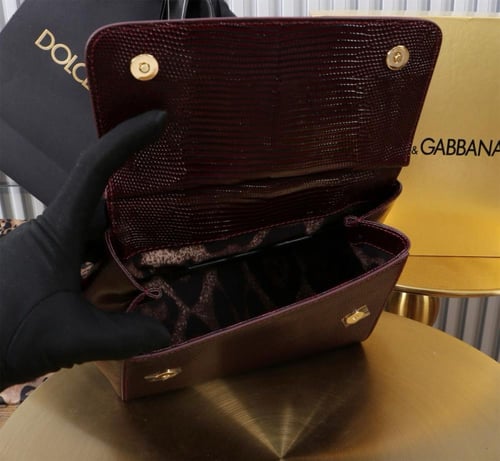 سيسلي كريستال سمول