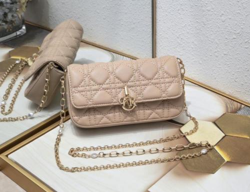 ديور بيبي بينك