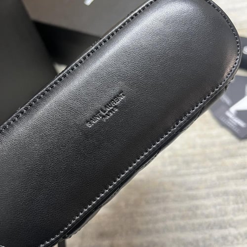 سالوران اسود