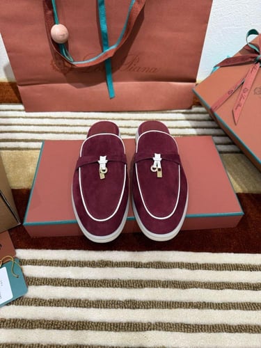 شوز لوربيانا