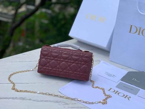 ديور برغندي