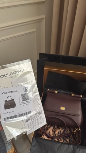 سيسلي برغندي سمول