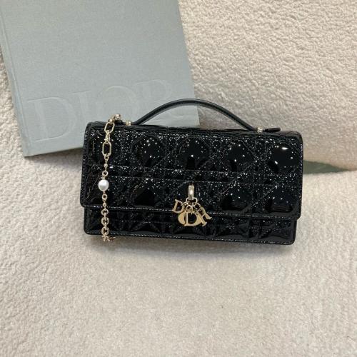 ديور شايني اسود