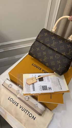 ال في كلوني