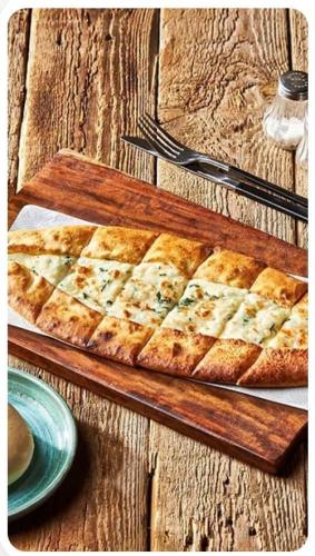 Cheese Pies/ Peynirli Pide / فطائر الجبنه