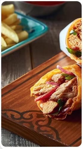 Shish Tawook/ Şiş Tavuk / شيش طاووق كومبو ساندوتش