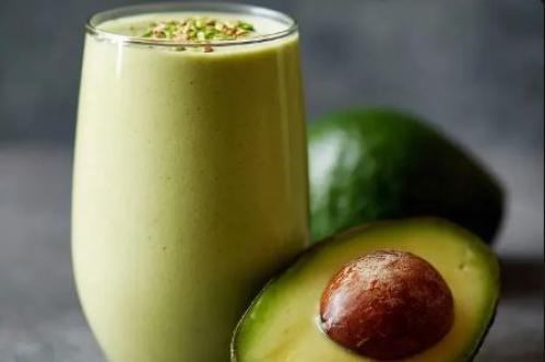 عصير افركادو عسل و مكسرات