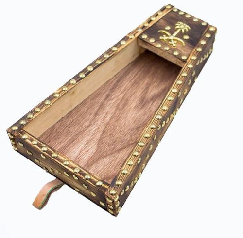 مبرد قهوة خشبي كبير