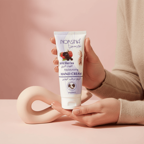 كريم نورسين عصار لليدين بنكهة التوت البري