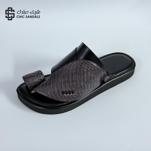 كوبرا مع اسود