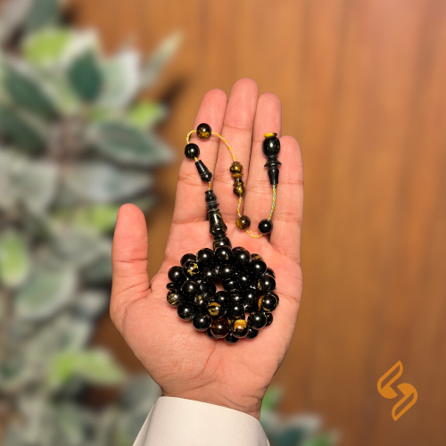 سبحة بكلايت اسود ذهبي