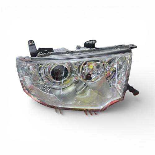 شمعة نور باجيرو سبورت 08/11 عدسة تايلندي