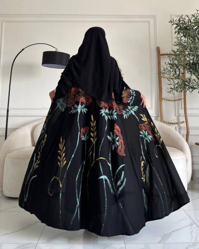 عباية كريب طايح (ملكي) رسم يدوي وشك لؤلؤ أنيق