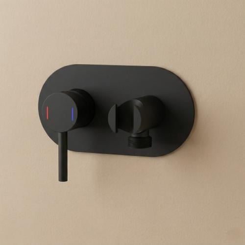 خلاط شطاف مخفي اسود دائري