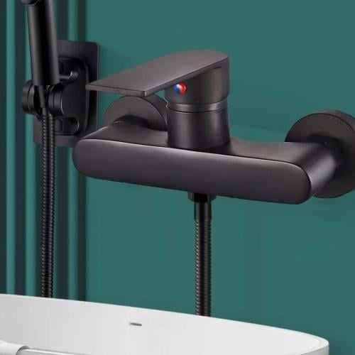 خلاط شطاف اسود حار بارد ماركة ZINTH