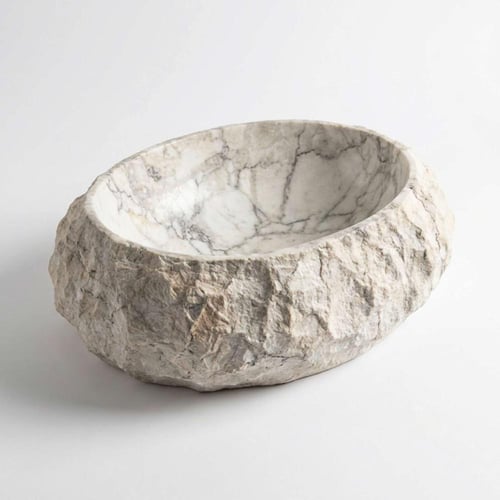 حوض مغسلة خارجي ابيض بلسمة سواداء خفيفة 50X40