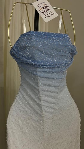 فستان مناهل متوفر بــ لونين