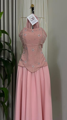 فستان روان متوفر بـلونين