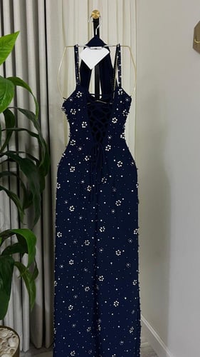 فستان ريناد متوفر بــ ثلاثه الوان