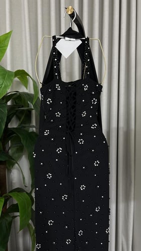 فستان ريناد متوفر بــ ثلاثه الوان